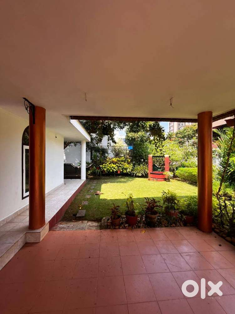 NEPTUNE COUNTRY  VILLA FOR LEASE IN KADAVANTHRA