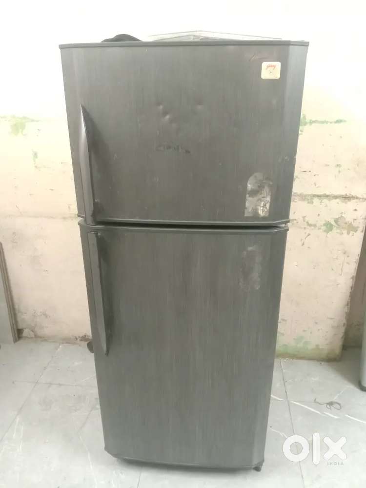 Godrej Duble door freeze selling top  condition