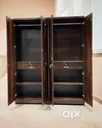 4 DOORS WARDROBE
