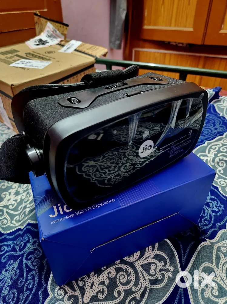 VR Box (JIO)