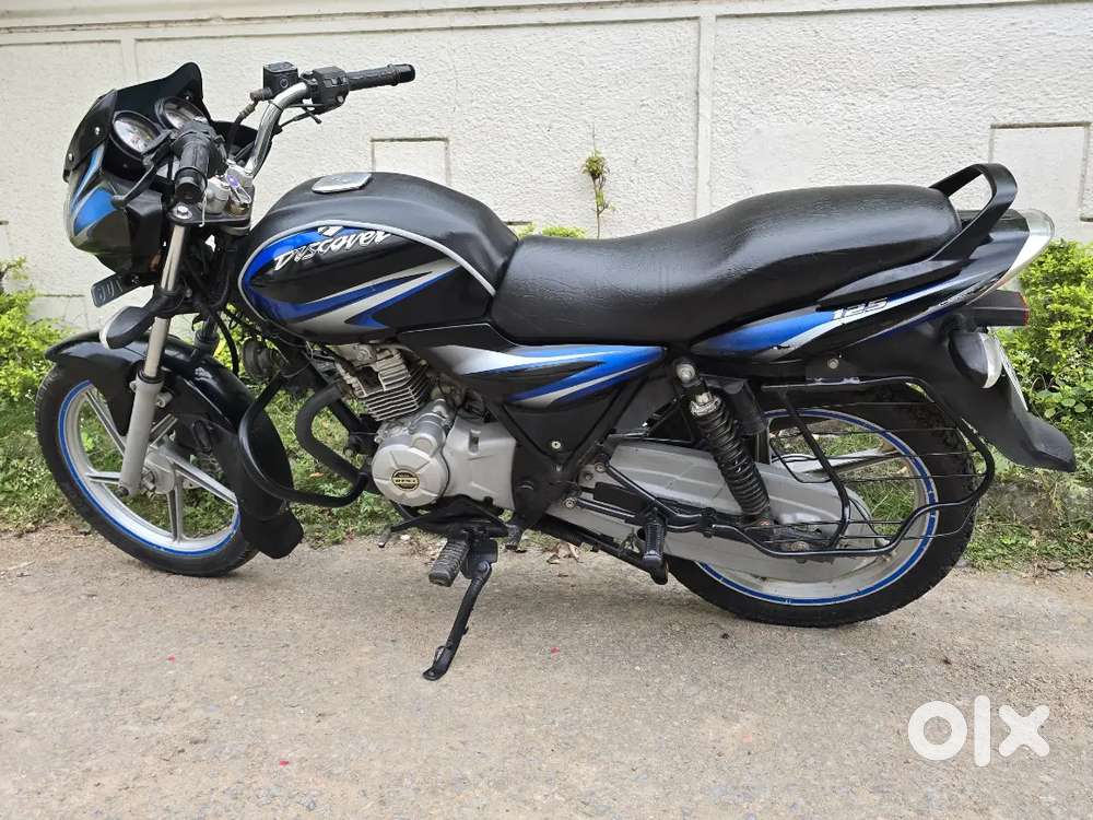 BAJAJ DISCOVER BIKE