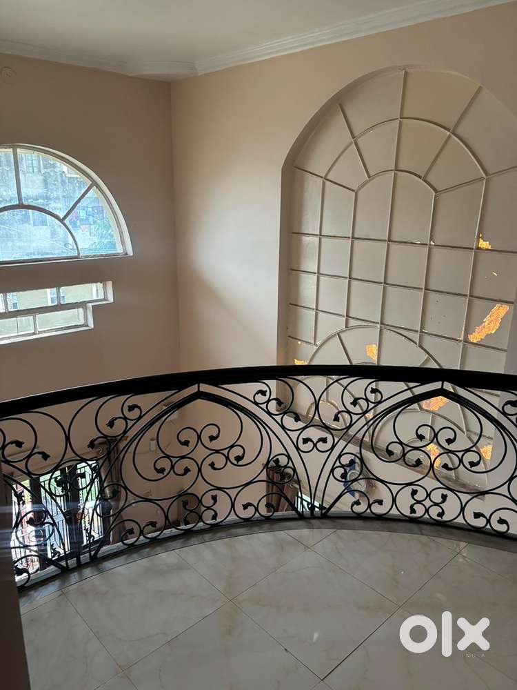 For rent 3 BHK recently Furnished & Renovated House in kelkarwadi(posh