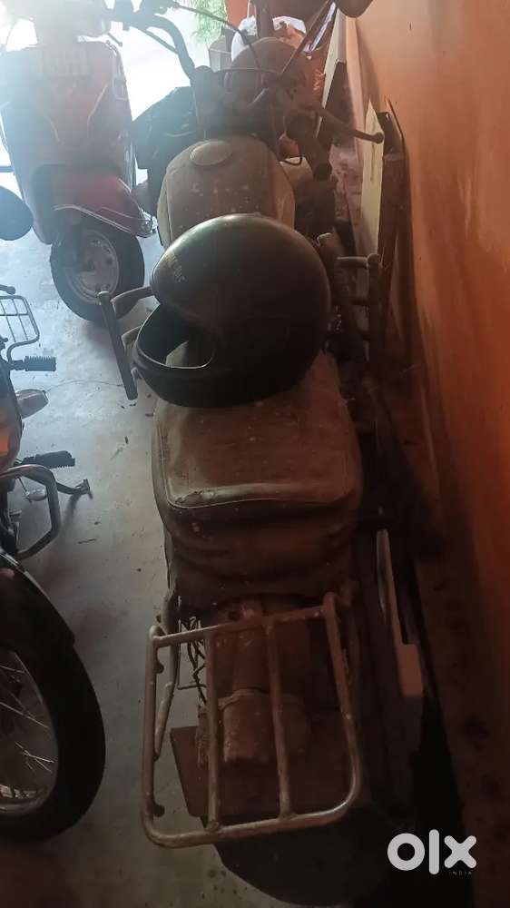 Rajdoot 1981 poland model