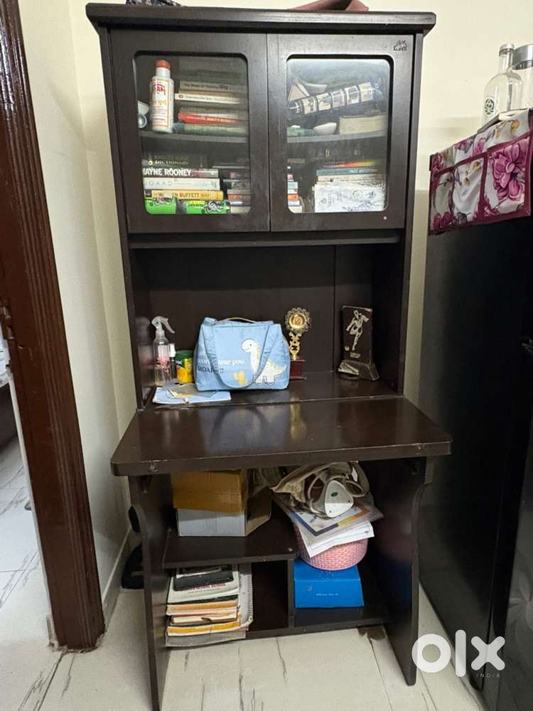 Crockery unit