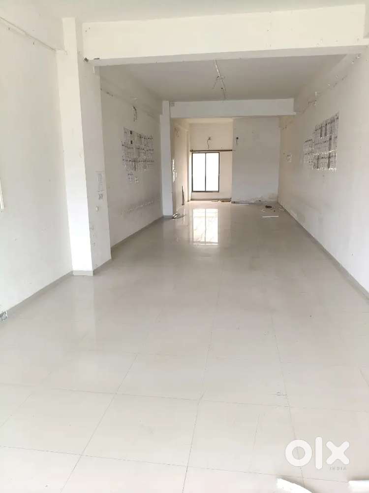 Shop for Sale - 1000 Sq Ft prime location