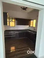 2bhk apartment for bachelor (girls) and family