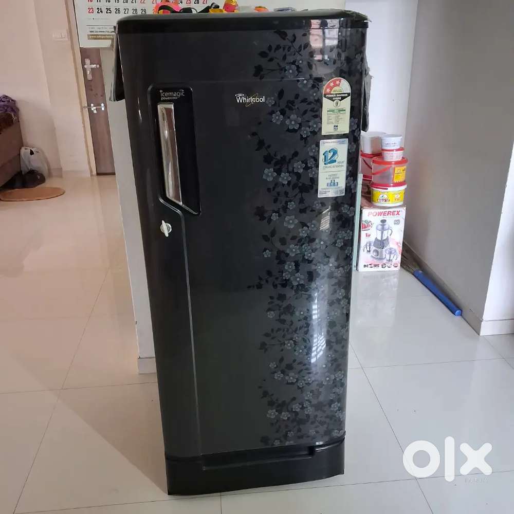 Whirlpool Refrigerator 190L, new condition, Running