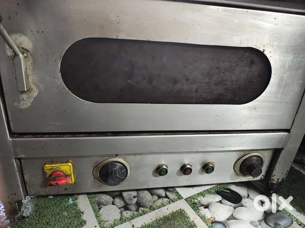 Pizza oven