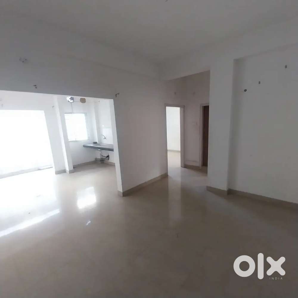 NEW 2 BHK FLAT SIXMILE VIPROAD