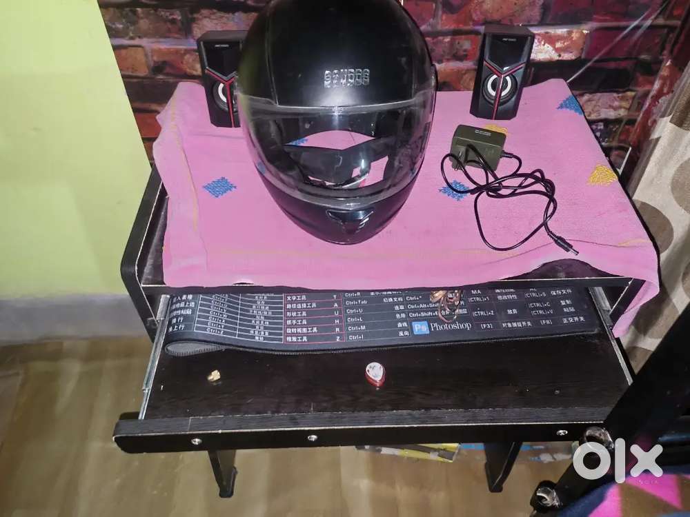 Computer table in new