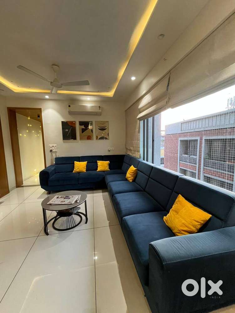 For Sell 3BHK Fully Furnished Flat Navrangpura