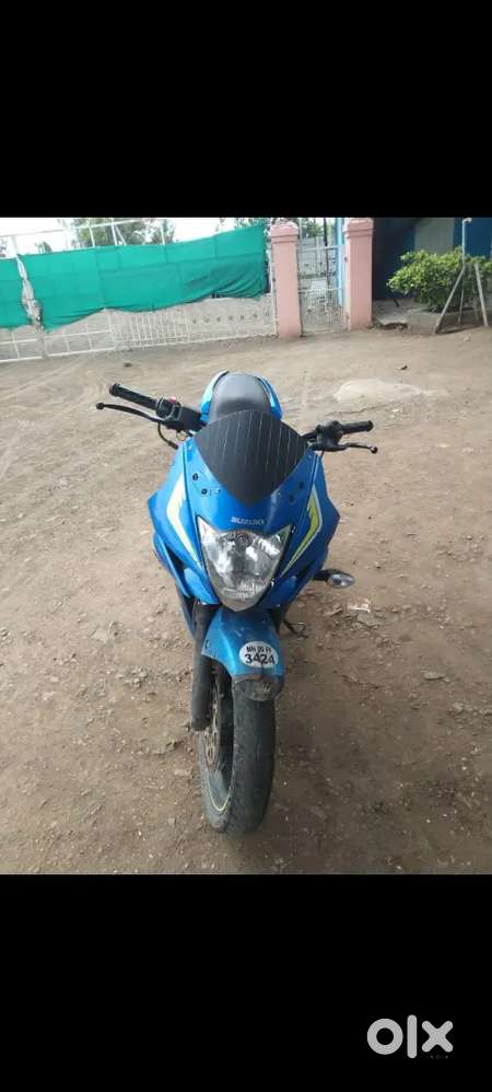 Suzuki gixxer