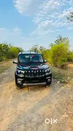 Rent Mahendra Scorpio s11 top model 2025 Diesel 6000 Km Driven