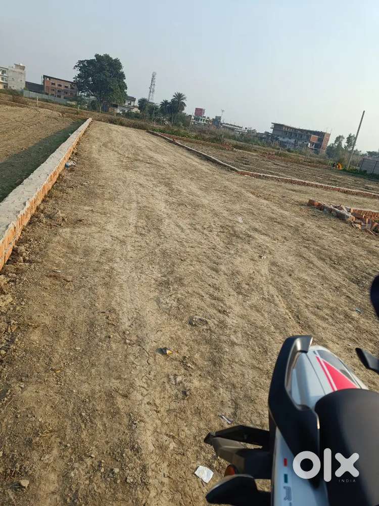 9500/gaj near highway net ki dakhil kharij.all size plot available