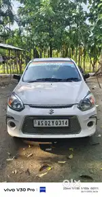 Maruti 800 is good condition no accident no dent evrything ok