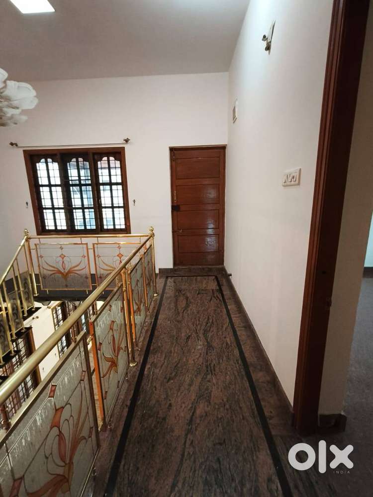 4 BHK Semi-Furnished Duplex for Lease in Banashankari 2nd Stage