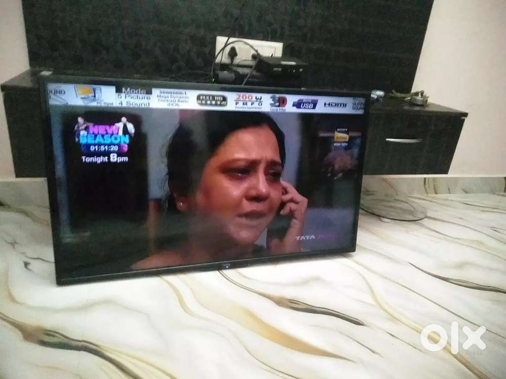 TV onida 40 inches