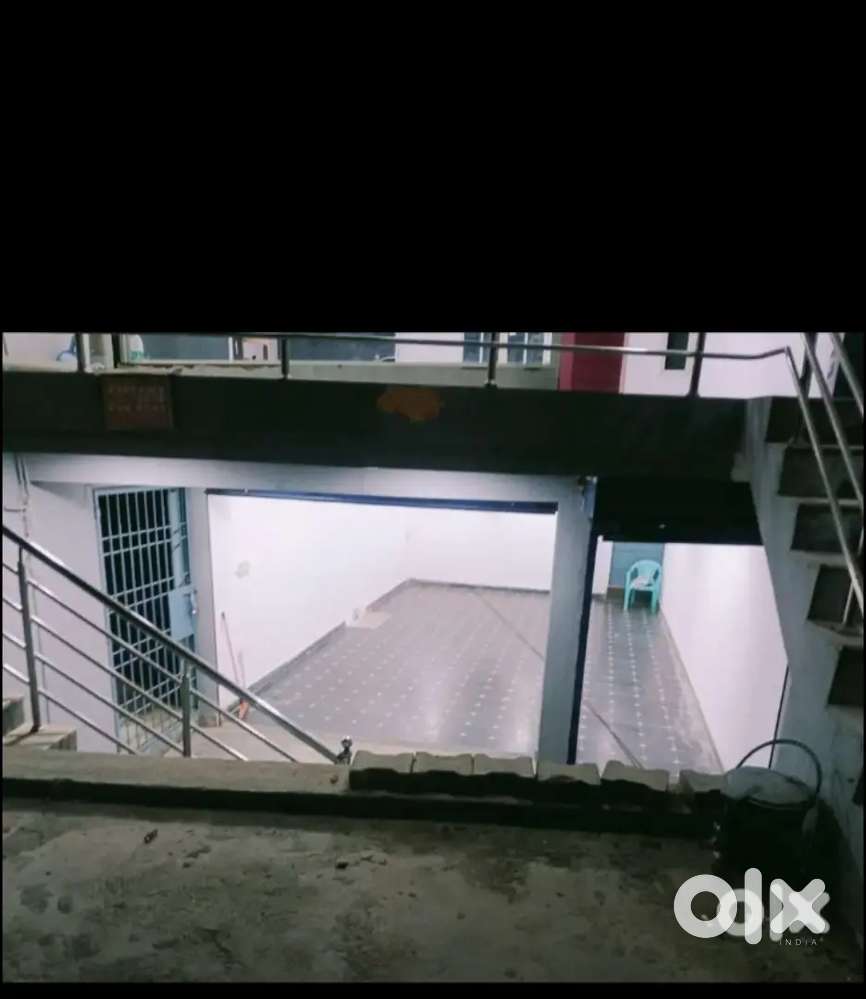 SHOP FOR RENT