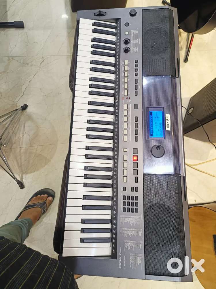 Yamaha i400 for sale with original yamaha bag