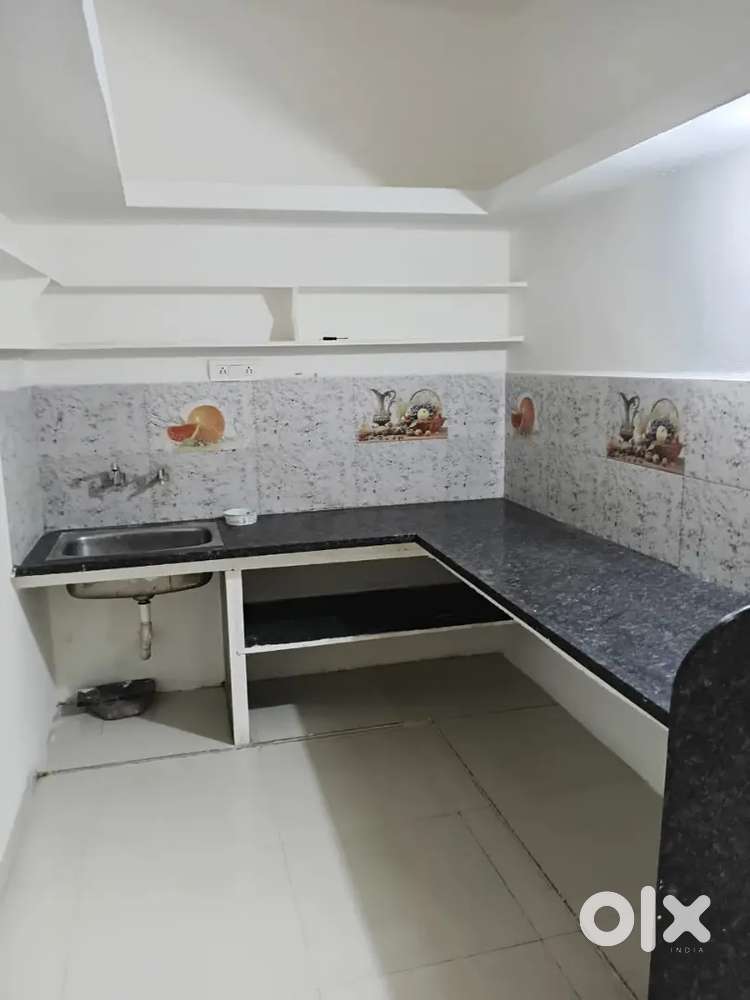 1 BHk 10000 Sudama Nagar full independence