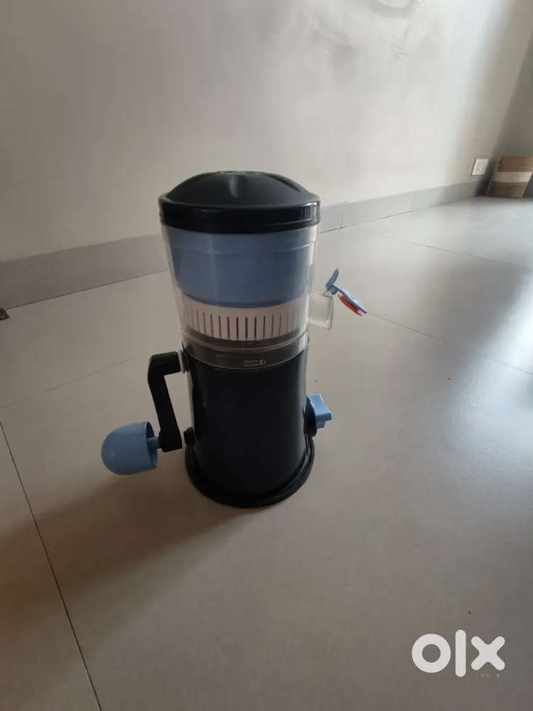 Good quality Cold press juicer ALMOST NEW