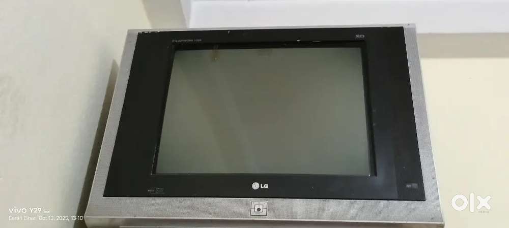 LG TV selling