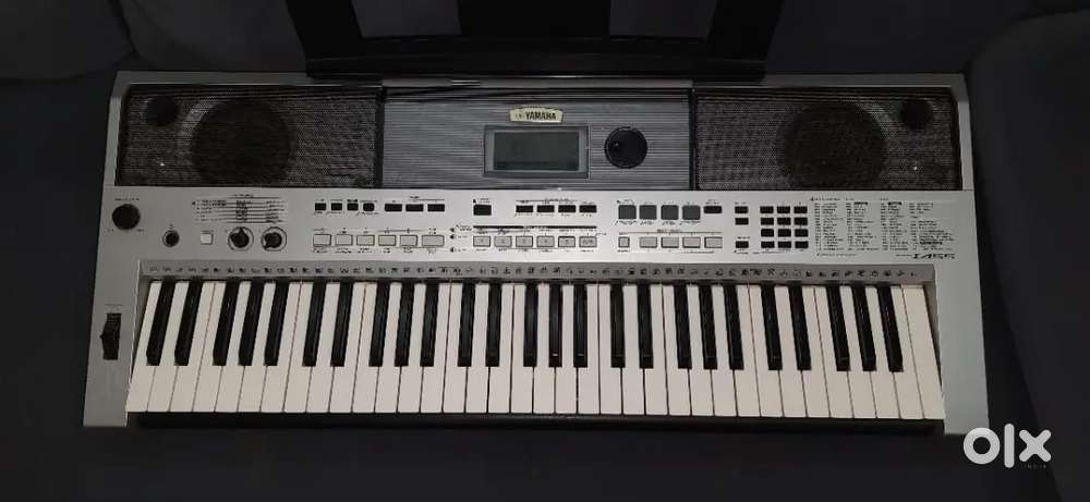 Yamaha Keyboard