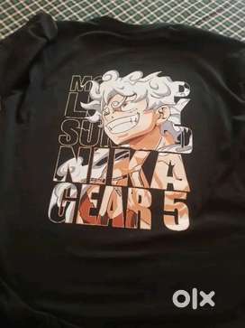 Oversized Skull Print T-shirt | Trendy & Comfortable | M-XL Size