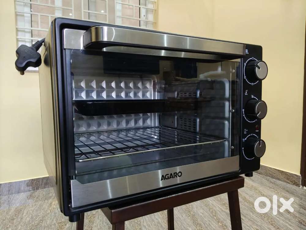 5 month old otg oven in very good condition