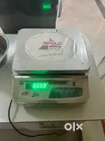 Dukan ka tarazo / weighing scale