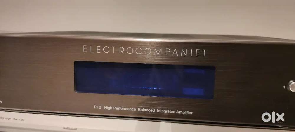 Electrocompinet stereo amplifier
