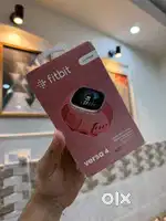 Google Fitbit Versa 4 - New