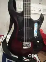 Bass guitar