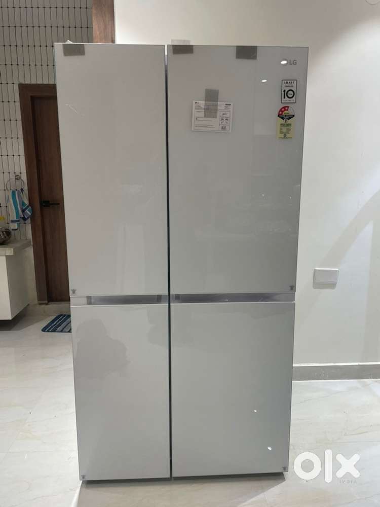 LG 650 liters brand new fridge