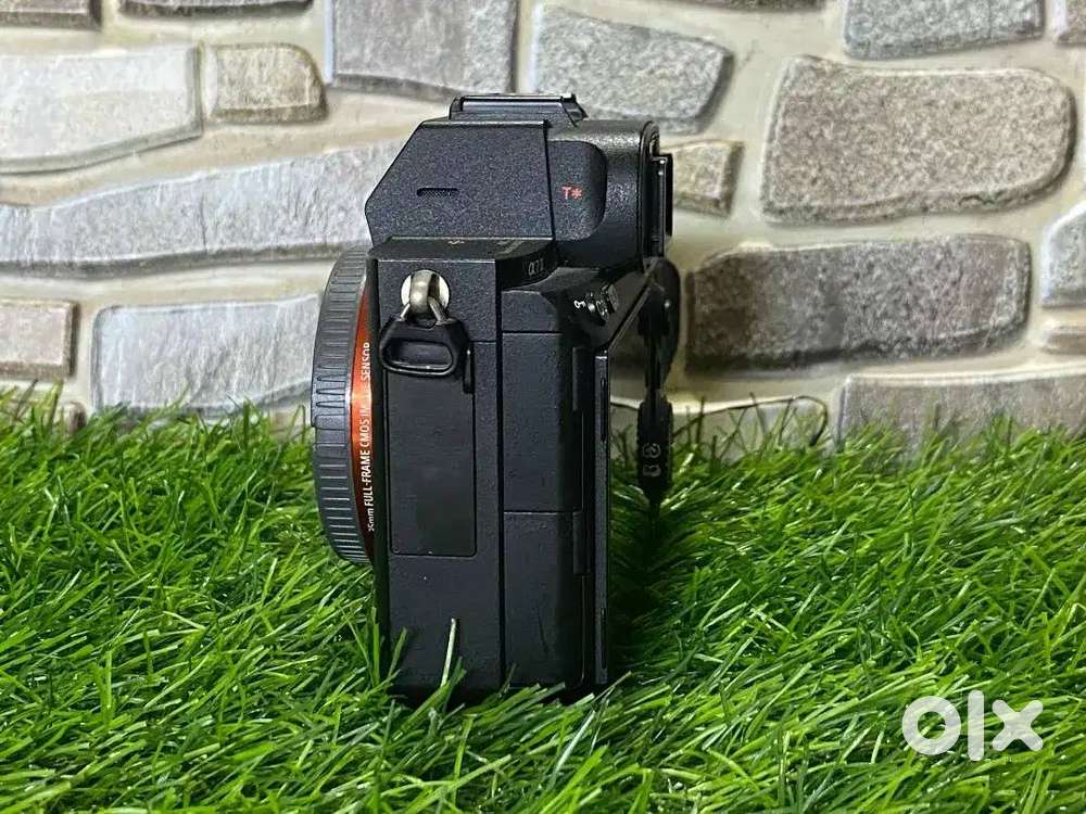 Sony A7 Iii Full-Frame Mirrorless