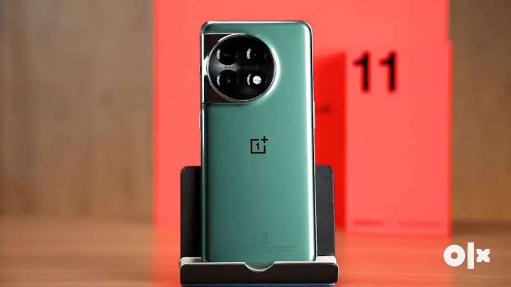 OnePlus 11 Green Color