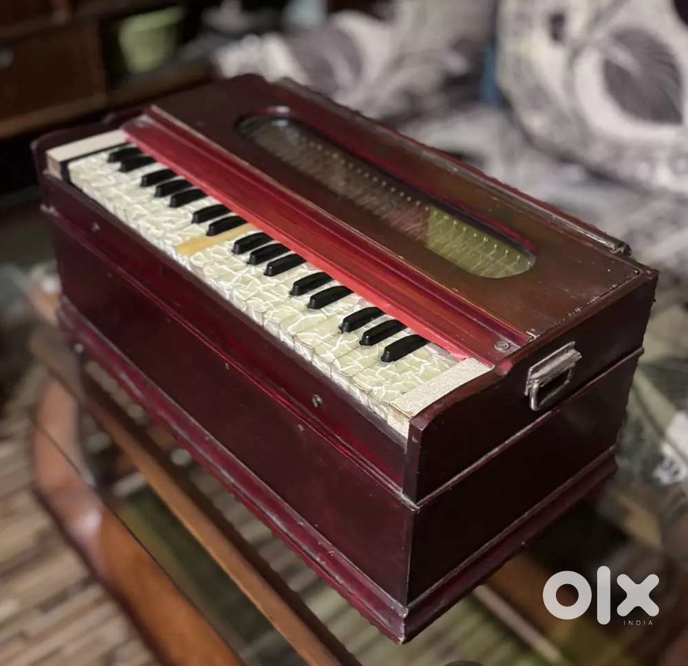 Authentic wooden crafted Harmonium, at a super low price