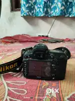 Nikon 7000