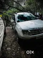 Renault Duster 2014 Petrol Well Maintained
