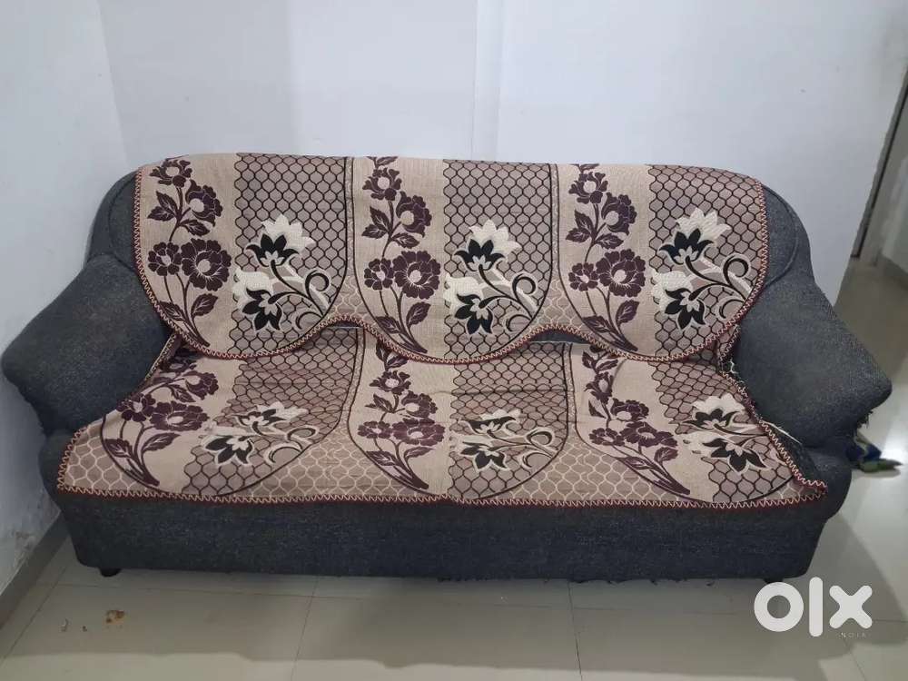 Sofa 5 seater good quality