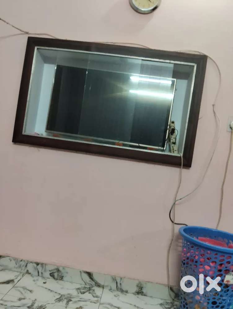 LG 2022 good conditions