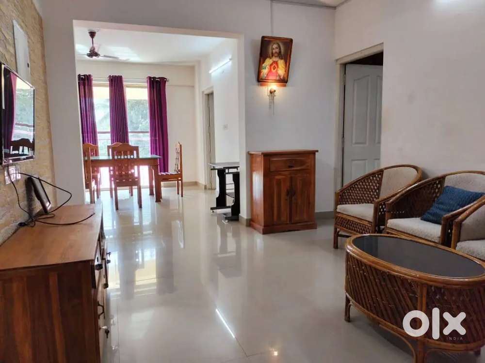 4 bhk indipedent house for rent near ayyanthol ground fof family