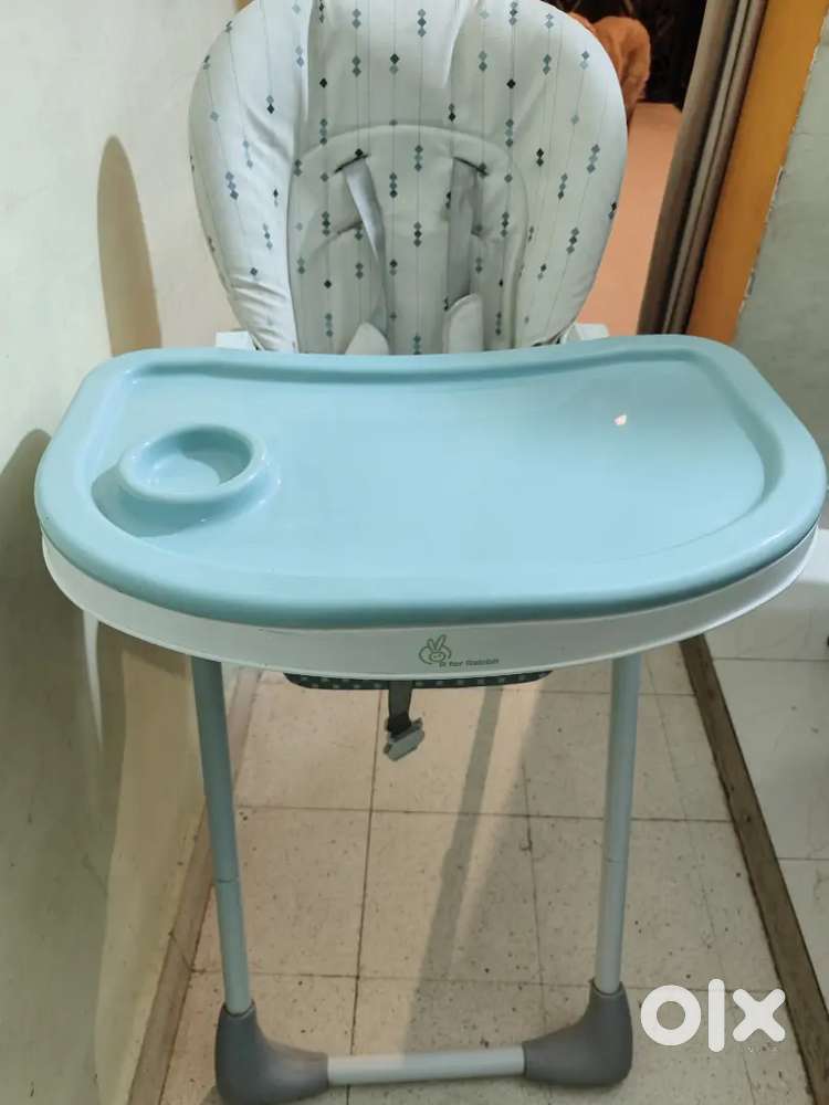 R Rabbit High chair