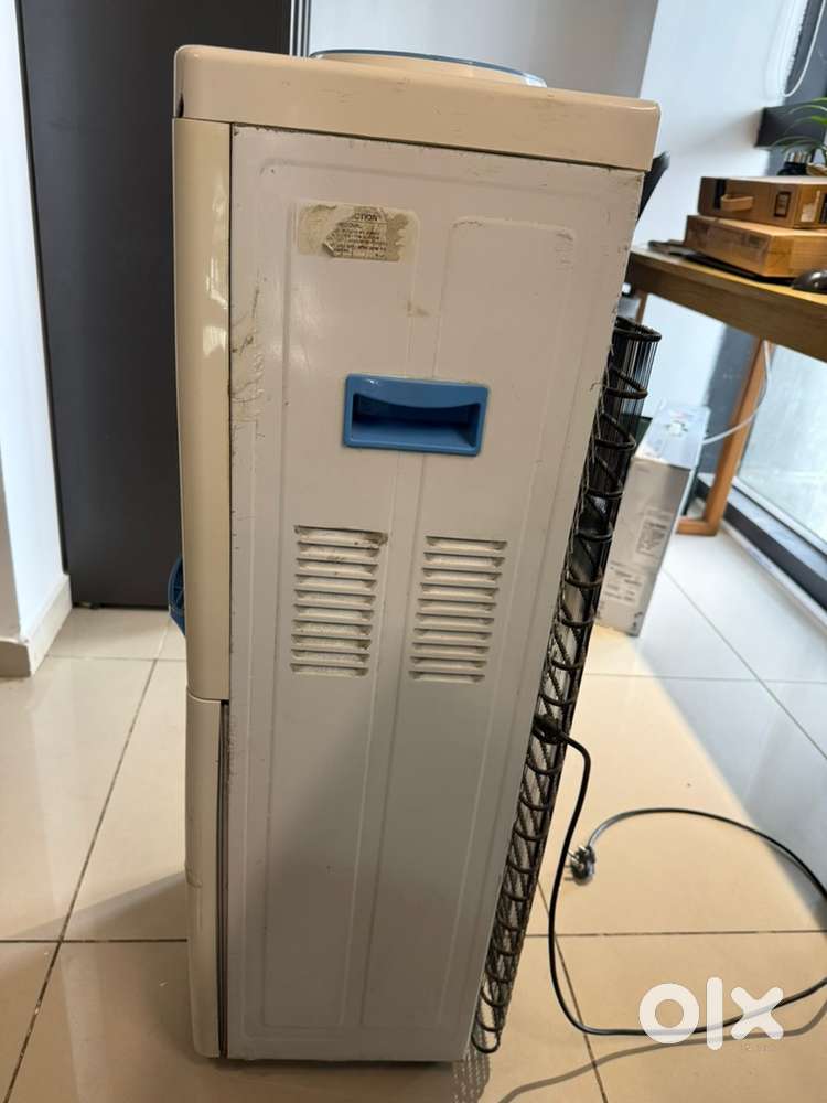 Water Dispenser
