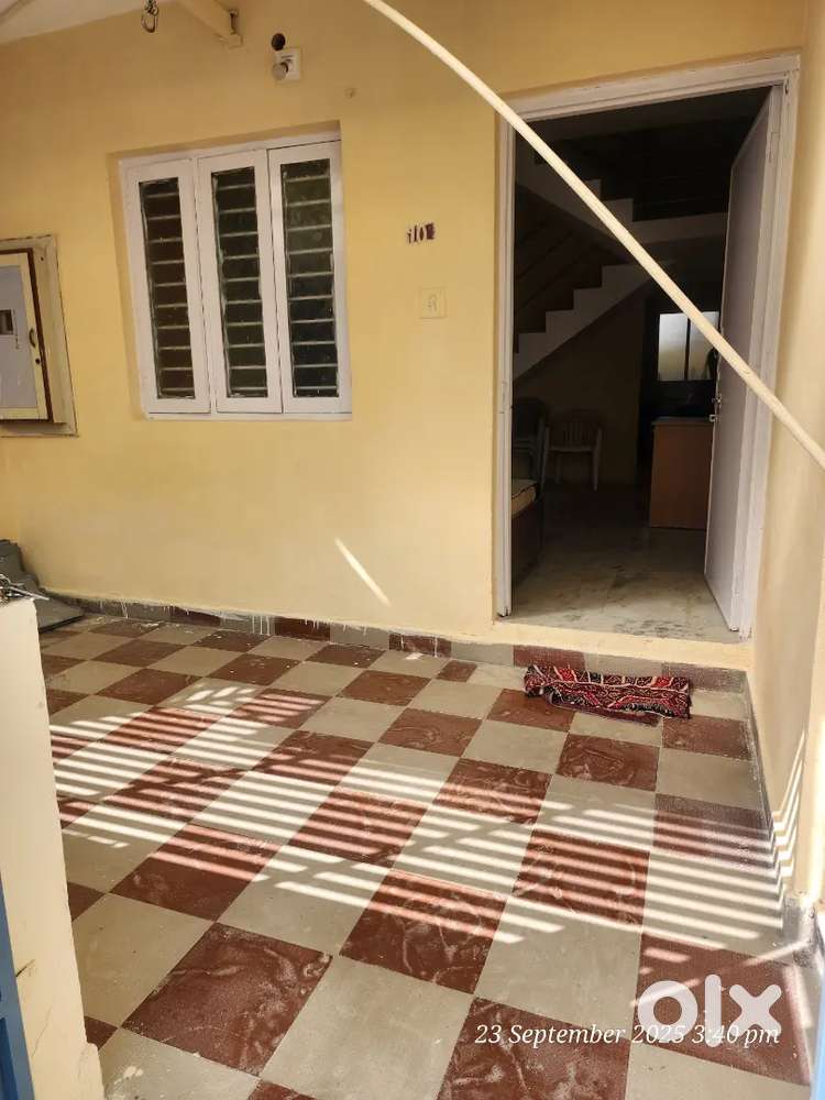 Row house in thaltej for sell/rent