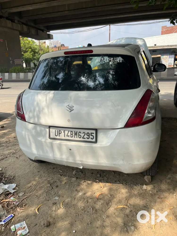 Maruti Suzuki Swift 2011 सीएनजी और अन्य 130000 Km Driven