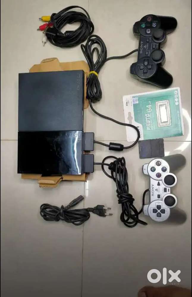 WORKING PS2 HAI, PLAYSTATION 2 64 GB 2 REMOTE 30 GAME