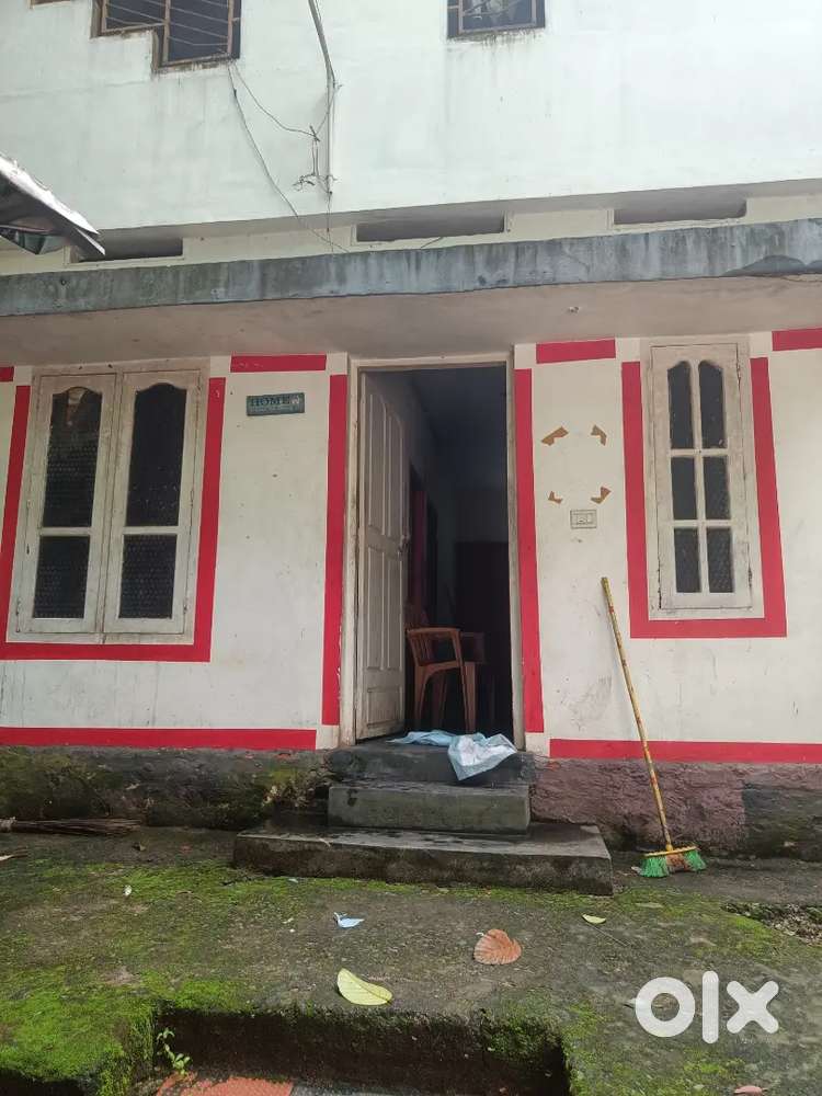 ഇരുനില വീട് വില്പനക്ക്