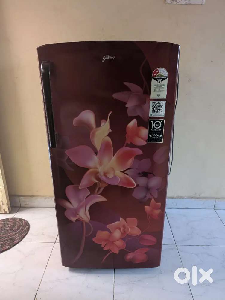 Godrej 180 lit Freezer-on-Top