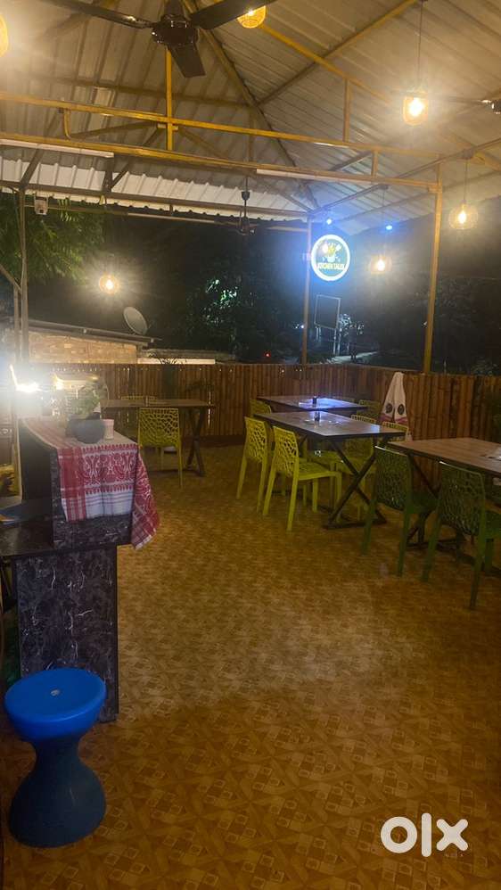 Need helper for restaurant ( Male / Female )